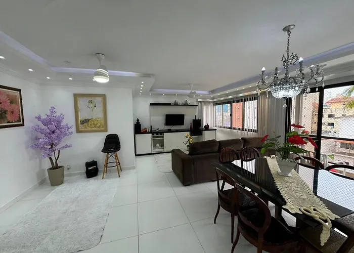 Excelente Apartamento Proximo A Praia Da Enseada