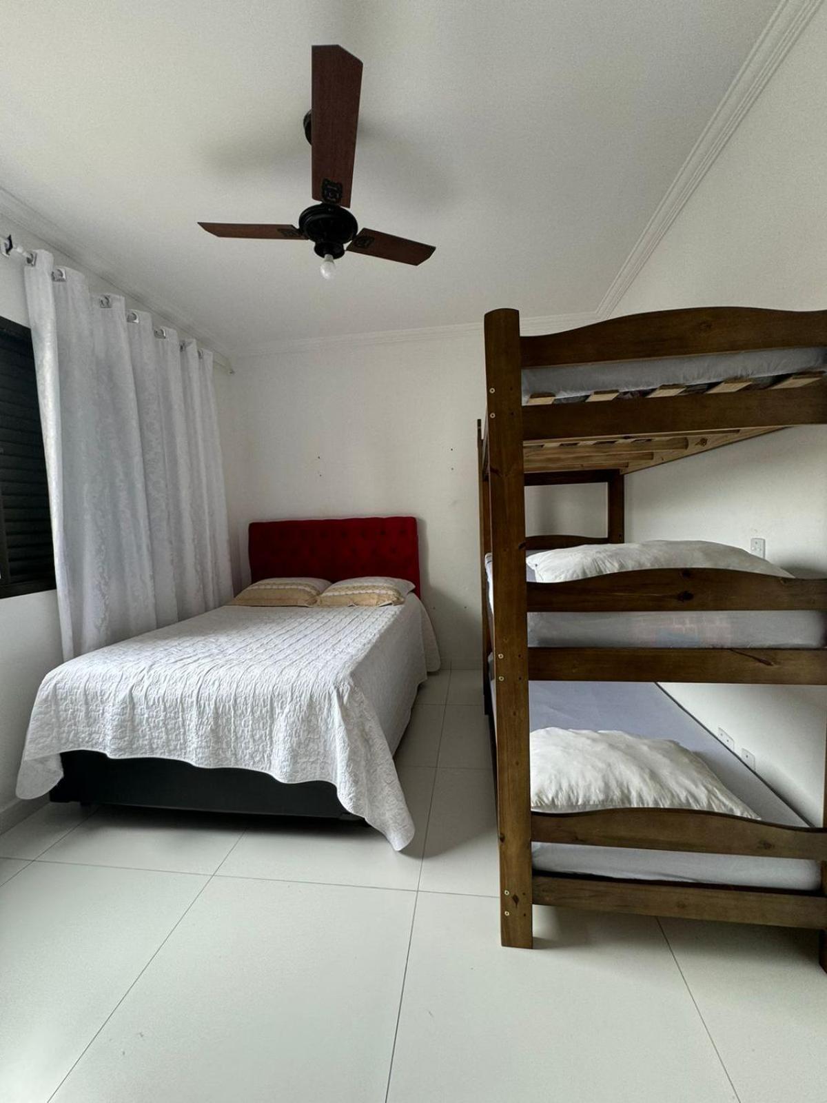 Excelente Proximo A Da Enseada Apartment